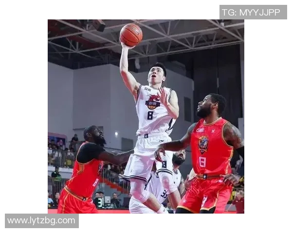 赛后分析：西安篮球队与深圳篮球队的精彩对决与战术反思