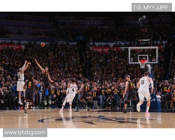 赛后复盘分析重庆篮球队与武汉篮球队的状态与表现对比 赛后复盘分析重庆篮球队与武汉篮球队的状态与表现对比