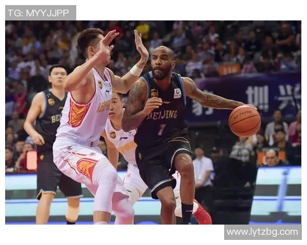 南京篮球队与深圳篮球队赛后复盘分析意识碰撞与战术较量 南京篮球队与深圳篮球队赛后复盘分析意识碰撞与战术较量